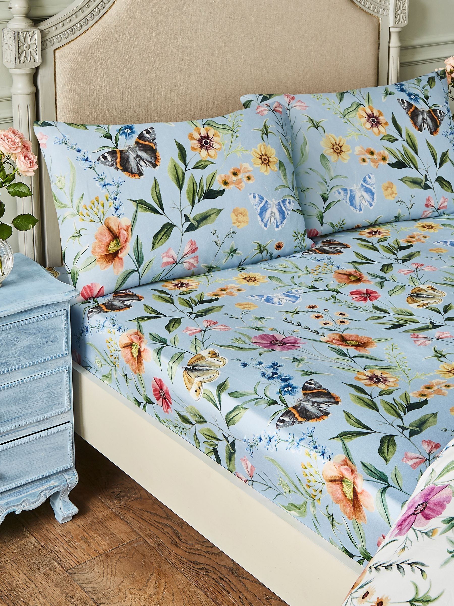Joe Browns Unisex Blue Floral Print 100% Cotton Fitted Sheet & Separate Pillowcases In King Fitted - Image 3