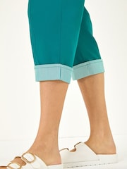 Pantalones elásticos capri con detalle en contraste de Roman - Imagen 5 de 5