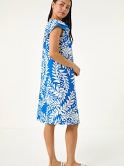 أزرق - فستان انسيابي مطبوع بكشكشة من Roman - Image 3 of 5