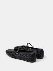 Accessorize Cut Out Mary Jane Ballet Flats - 圖片 2/2