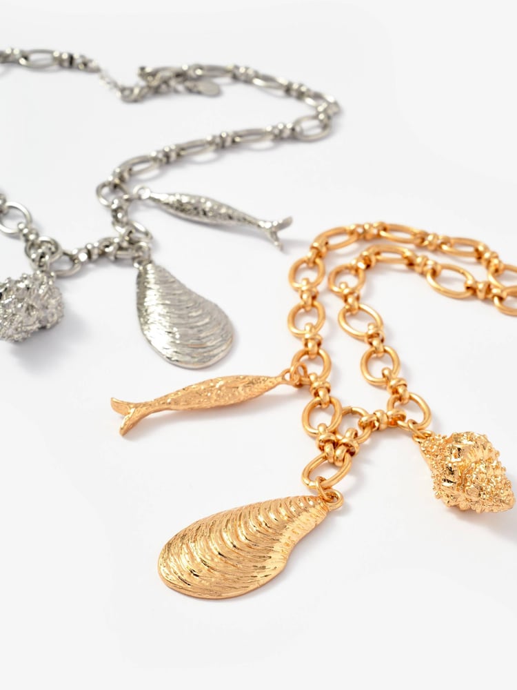 Gold - Mint Velvet Shell Statement Charm Necklace - Bild 3 von 3