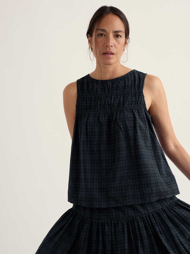 Seasalt Cornwall Blue Exhibition Vest - Image 1 of 5