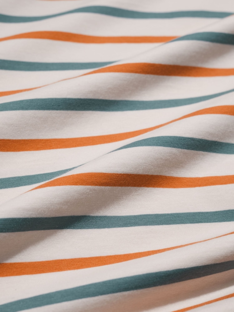 Seasalt Cornwall White Seven Seas Sailor T-Shirt - Image 5 of 5 Seasalt Cornwall White Seven Seas Sailor T-Shirt - Image 5 of 5