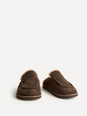 Camurça marrom - Linzi Collected Faux Fur Lined Mule Loafers - Imagem 3 de 5
