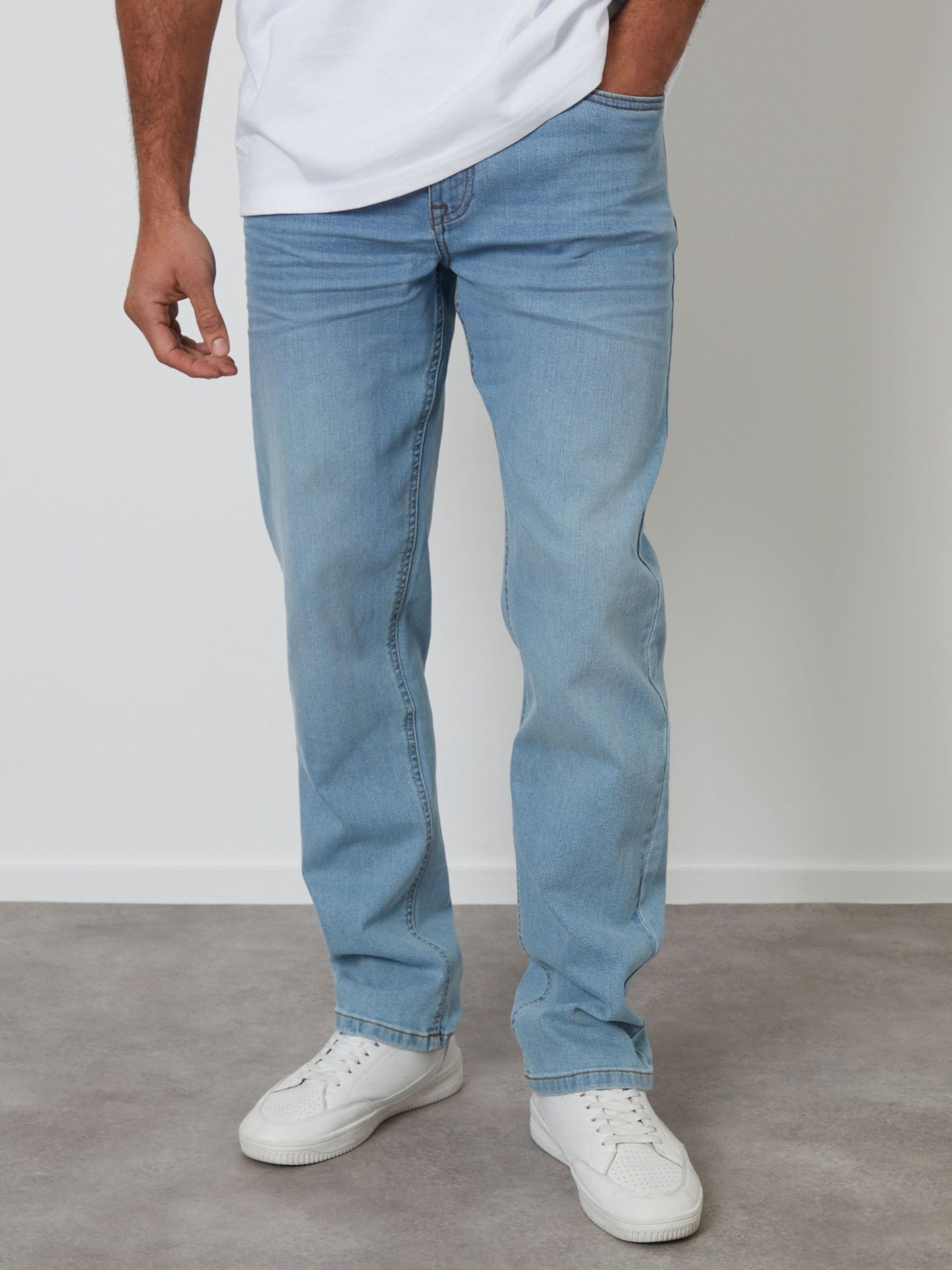 Threadbare Men's Blue Straight Leg Jeans In Bleach Wash - Image 2