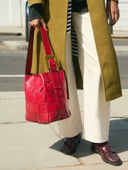 Love & Roses Red Oversized Weave Buckle Shoulder Bag - Image 3 of 8