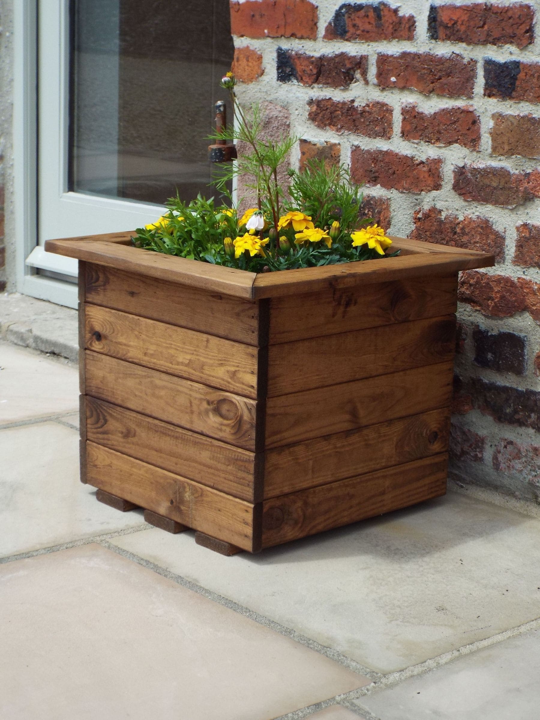 Charles Taylor Country Large Square Wooden Planter - Image 4