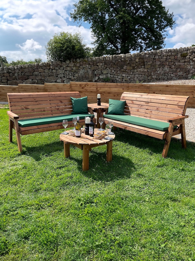 Charles Taylor Brown 6 Seater Balmoral Garden Corner Set With Round Coffee - Image 8 of 8