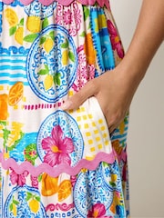 Yours Curve White All Over Tile Print Contrast Trim Dress - Image 4 of 4