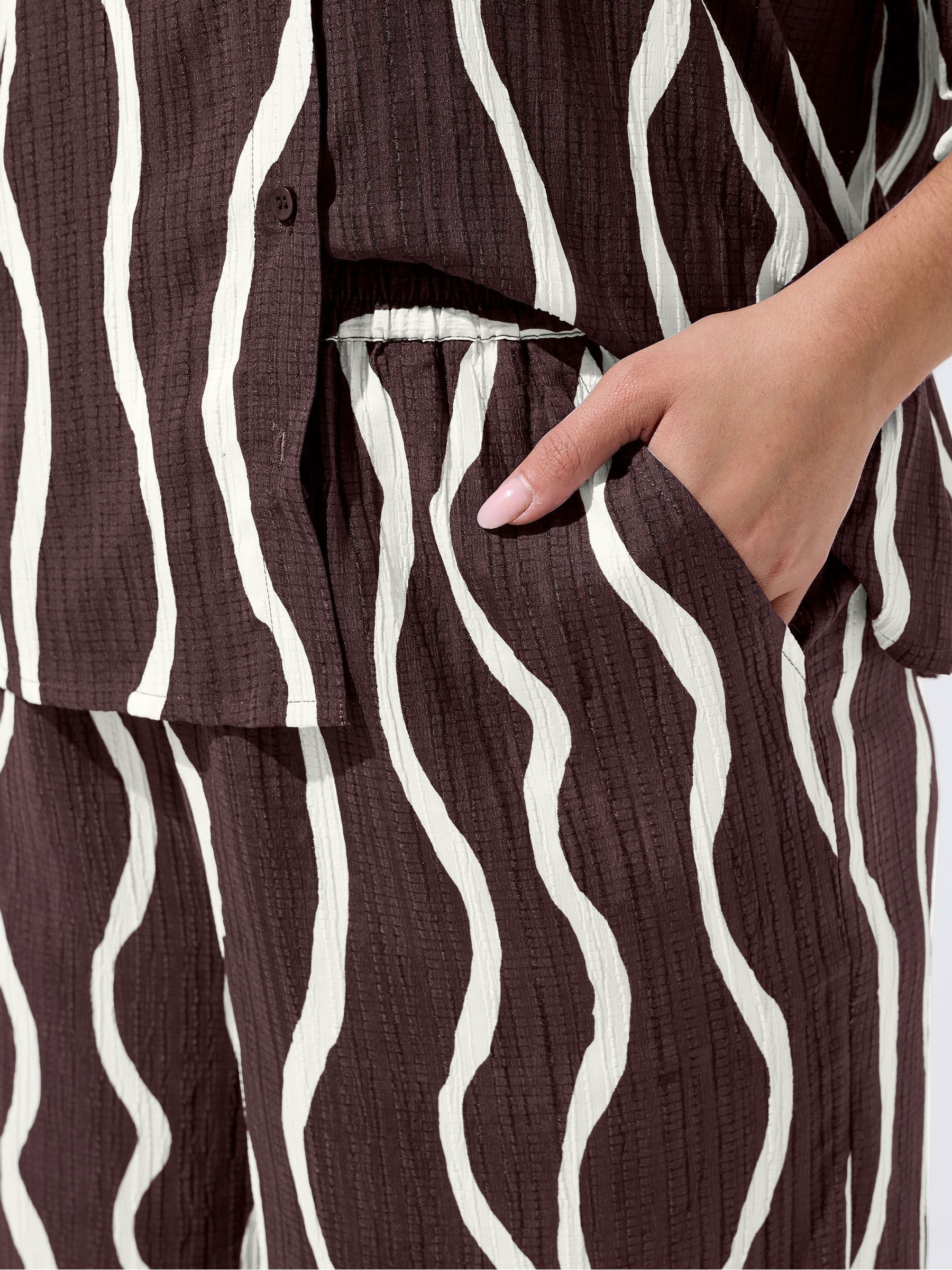 Next：日本 Yours Curve Limited Cotton Trousers from Next Japan