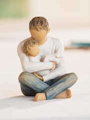 Willow Tree Off White LITTLE ONE Figurine - Image 1 of 5