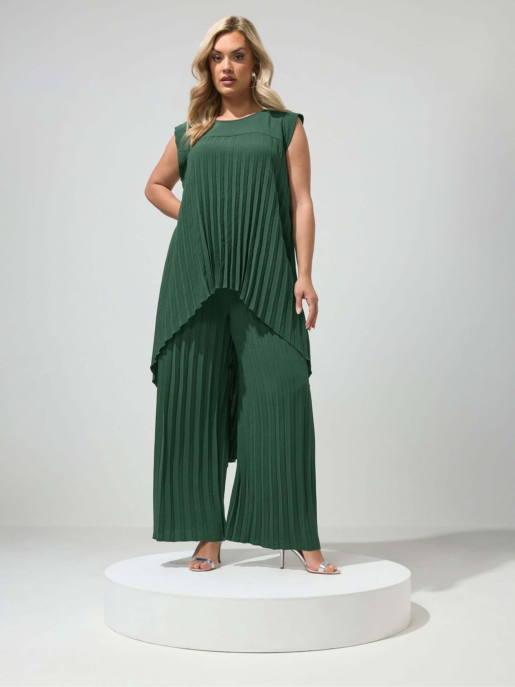 Yours Curve Women's Green Pleated Trousers