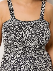 Negro cromo - Yours Curve Shirred Midaxi Dress - Imagen 4 de 5