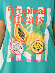 Yours Curve Green Placement Print Tropical T-Shirt - Image 4 of 5