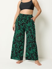 Yours Curve Black Wide Leg Crinkle Trousers - Image 2 of 5