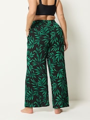 Yours Curve Black Wide Leg Crinkle Trousers - Image 3 of 5