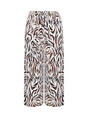 Yours Curve Brown Wide Leg Crinkle Trousers - Image 5 of 5