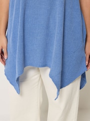 Yours Curve Blue Textured Hanky Hem Top - Image 4 of 5