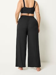 Yours Curve Black Crinkle Trousers - Image 3 of 5