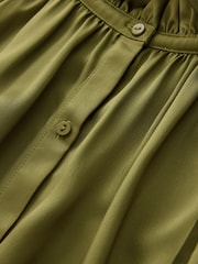 أخضر - CERENE Long Sleeve High Neck Satin Blouse - صورة 7 من 10