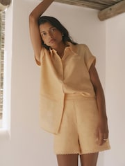 Mint Velvet Yellow Linen Scallop Hem Shorts - Image 4 of 7