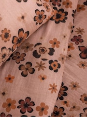 Rockett St George Woodstock Floral Cotton Muslin Duvet Cover and Pillowcase Set - Image 4 of 5