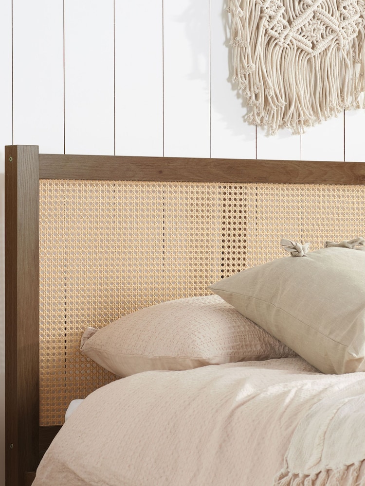 Birlea Walnut Croxley Bed - Image 2 of 7 Birlea Walnut Croxley Bed - Image 2 of 7