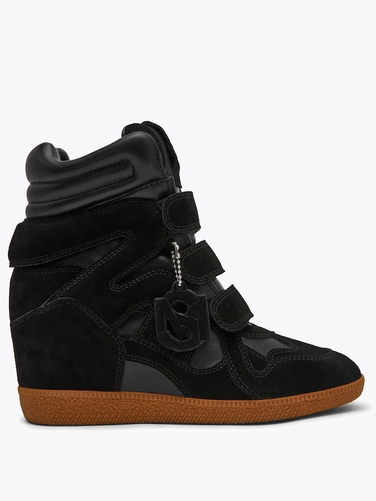 Steve Madden Black Mavis Suede Pumps - Image 1 of 4 Steve Madden Black Mavis Suede Pumps - Image 1 of 4