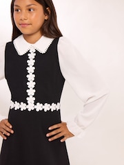 Lipsy 2-in-1 Long Sleeve Flower Trim Dress (5-16yrs) - Larawan 2 ng 5