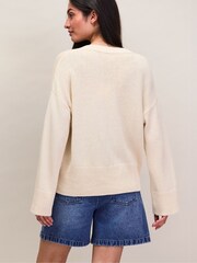 Ro&Zo Natural Natural V-Neck Jumper With Linen - Image 4 of 6