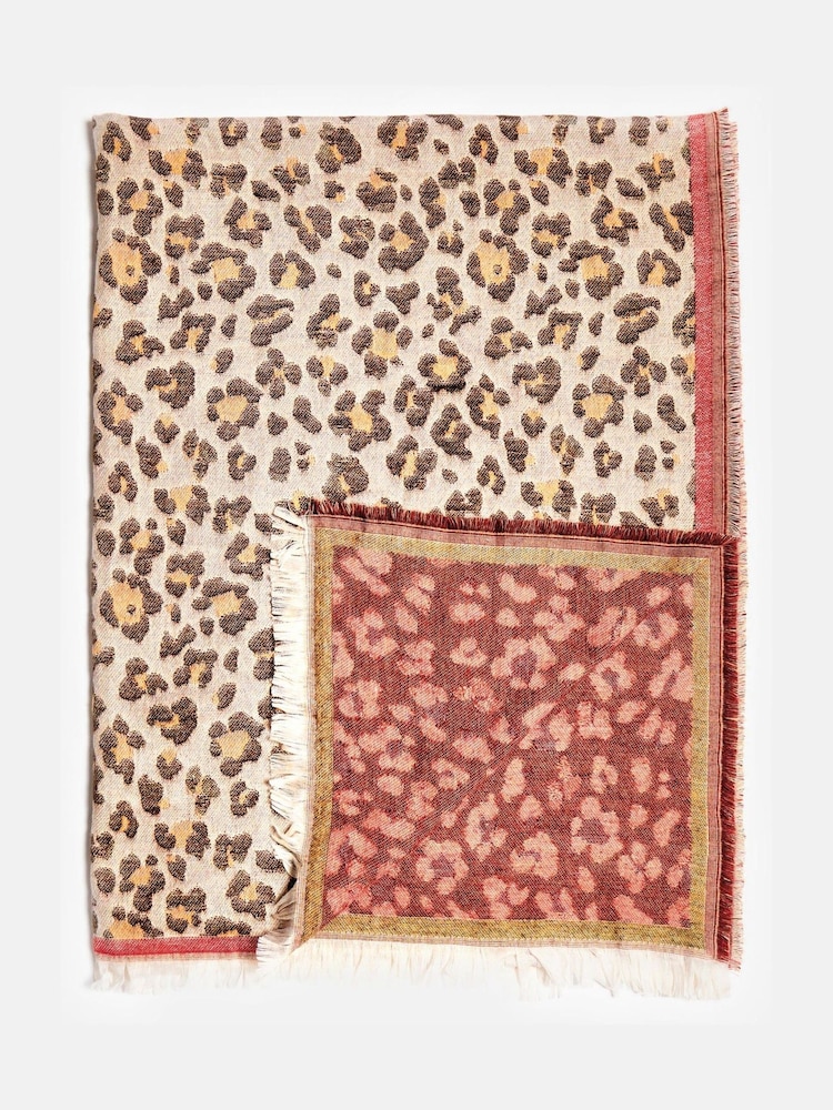 Oliver Bonas Beige Leopard Print Jacquard Throw - Image 5 of 5