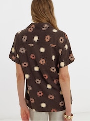 JD Williams Brown Printed Linen Mix Collar Tunic Top - Image 2 of 4