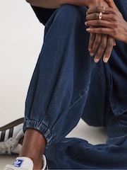 JD Williams Blue Lightweight Denim Balloon Leg Jogger Jeans - Image 4 of 4