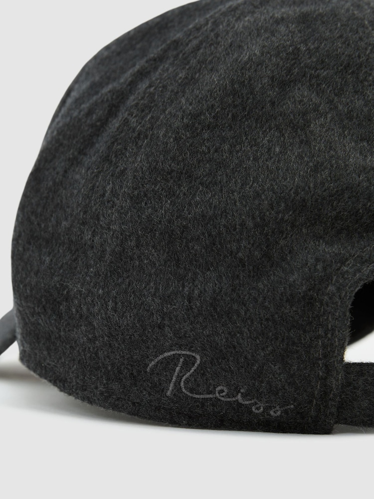 Anthrazit - Reiss Sienna Wool-Silk Blend Baseball Cap - Bild 5 von 5