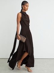 Reiss Sabine Petite Sateng Maxikjole med Cape-Detalj - Bilde 3 av 8