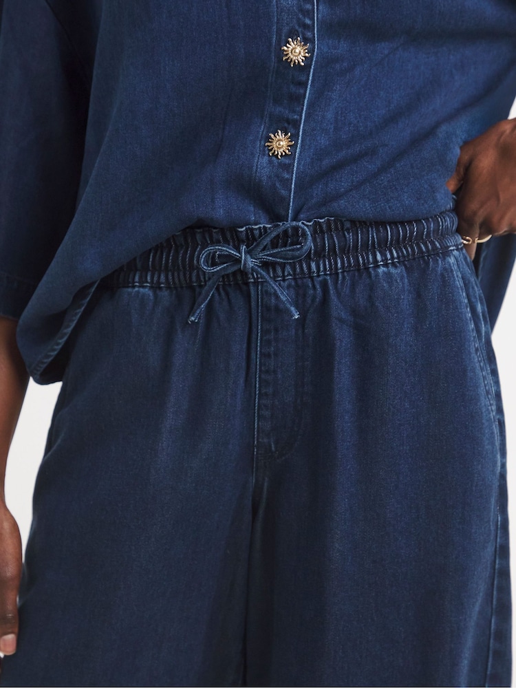 JD Williams Lightweight Denim Jogger Shorts - Imagen 4 de 4