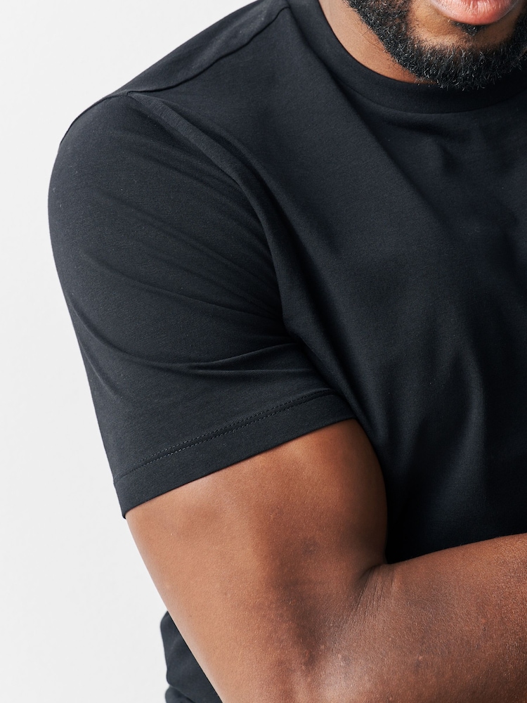 Black Muscle Fit Essential T-Shirts 3 Pack - Image 5 of 5