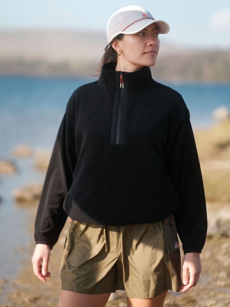 Sealskinz Black Abbott Quarter Zip Fleece - Image 1 of 3