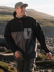 Sealskinz Black Burlingham Waterproof Packable Jacket - Image 1 of 6