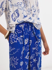 Simply Be Blue Shell Print Wide Leg Crinkle Trousers - Image 4 of 4