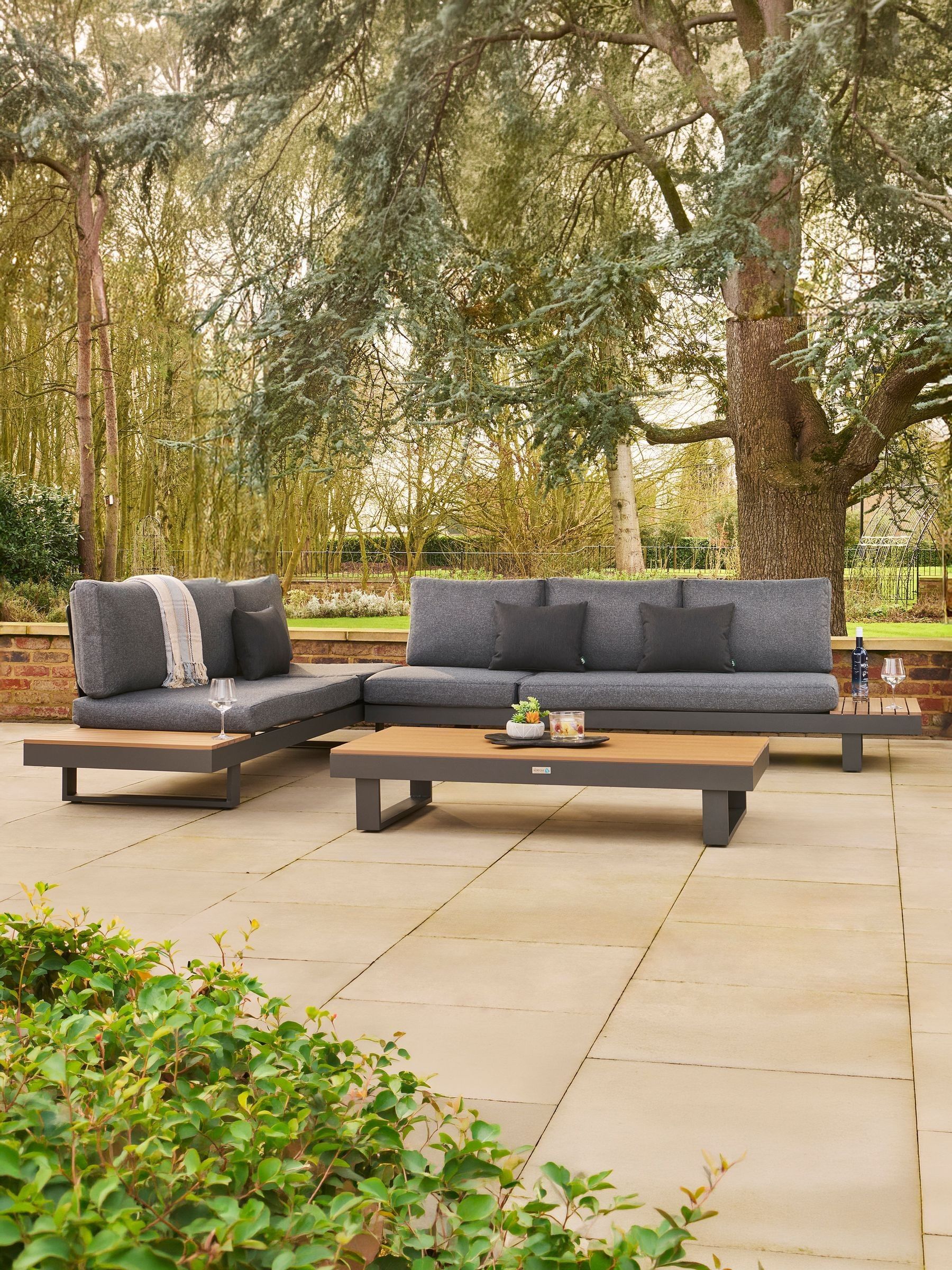 Norfolk Collection Easton Anthracite 6 Seater Corner Lounge Set - Image 3