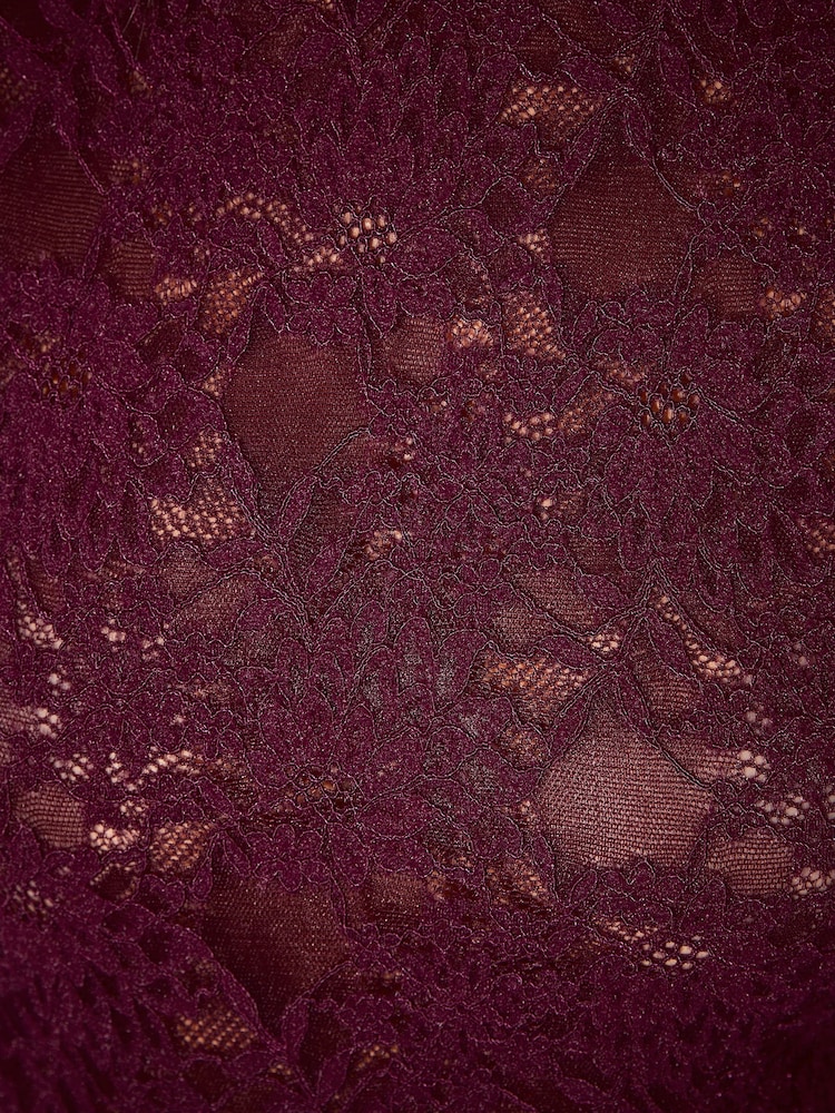 Morado ciruela - Top con cuello alto de encaje de Lipsy - Imagen 5 de 5