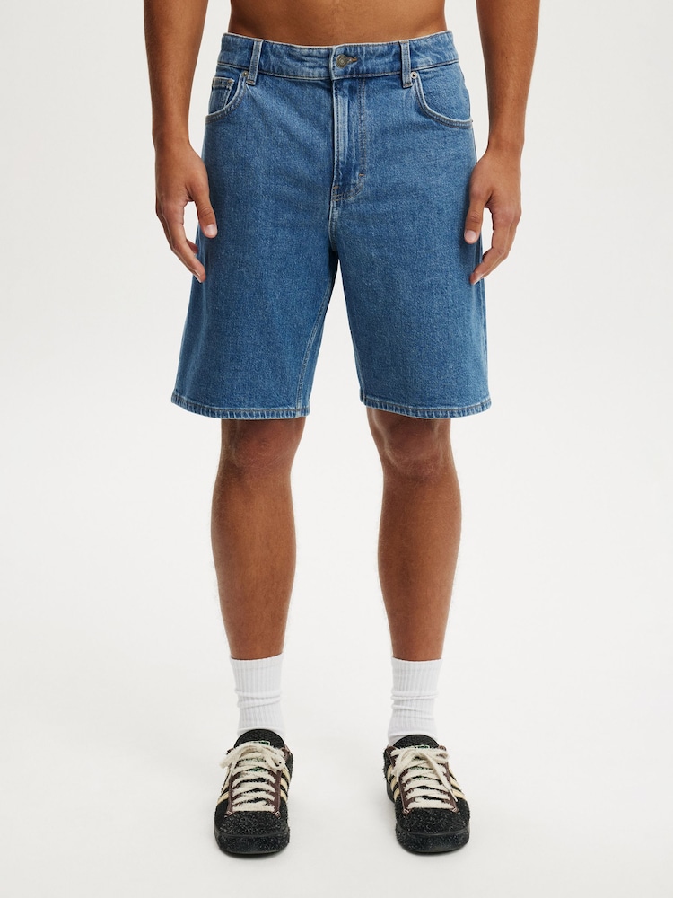 Asul - Cotton On Loose Straight Denim Shorts - Larawan 1 ng 6