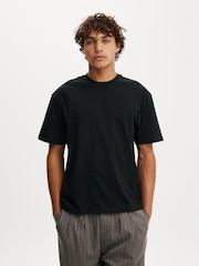 Cotton On White Everyday Fit T-Shirt 2 Pack - Image 4 of 5