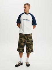 Cotton On White Cropped Fit Graphic T-Shirt - Image 3 of 6