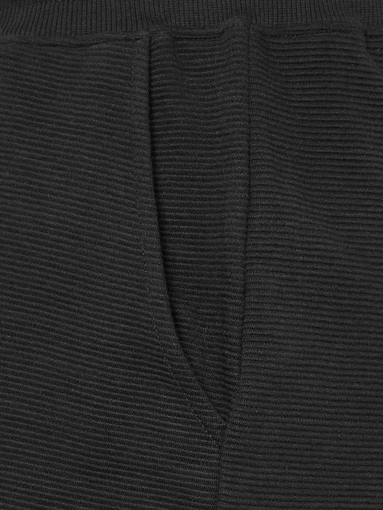 BadRhino Big & Tall Black Ribbed Shorts - Image 7 of 7