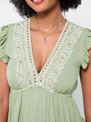 Joe Browns Green Francesca Embroidered Top - Image 4 of 5