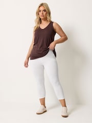 Yours Curve White Cropped Leggings 2 Pack - Image 5 of 8