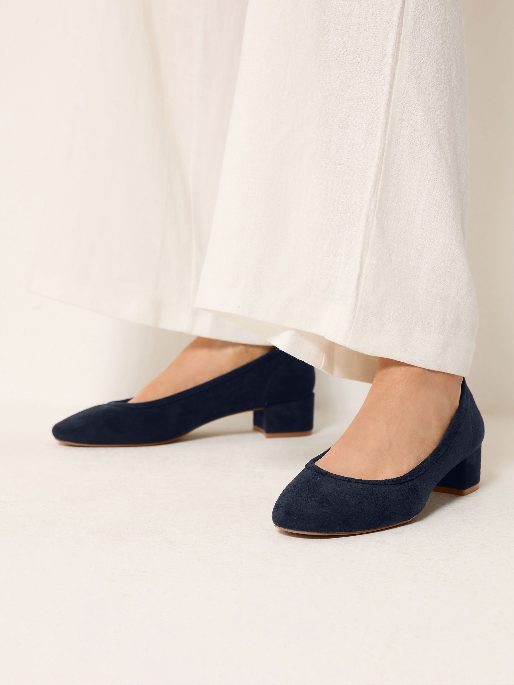 Long Tall Sally Women's Dark Navy Block Heel Ballerina Pumps In Standard Fit In | Size: 9 - Image 2