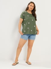 Yours Curve Green Daisy Embroidered Top - Image 2 of 5